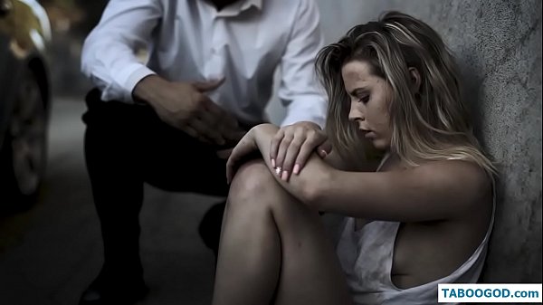 Өвөрмөц түүхүүд: орон гэргүй өсвөр насны охин